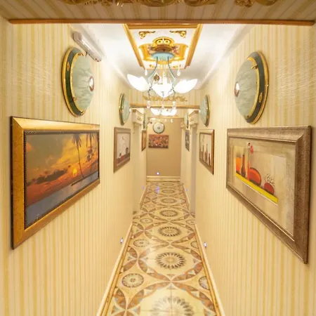 Marko Pasa Konagi Кушадасы