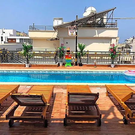 Marko Pasa Konagi 4* Kusadasi