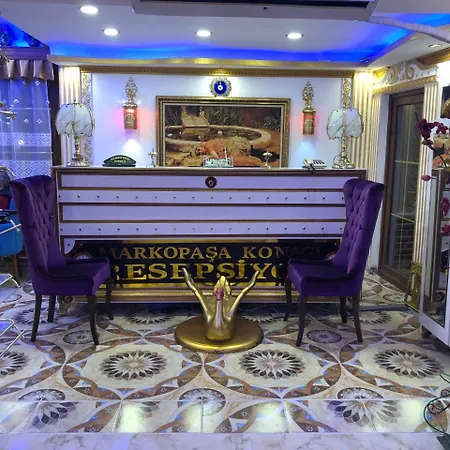 ホテル Marko Pasa Konagi 4*